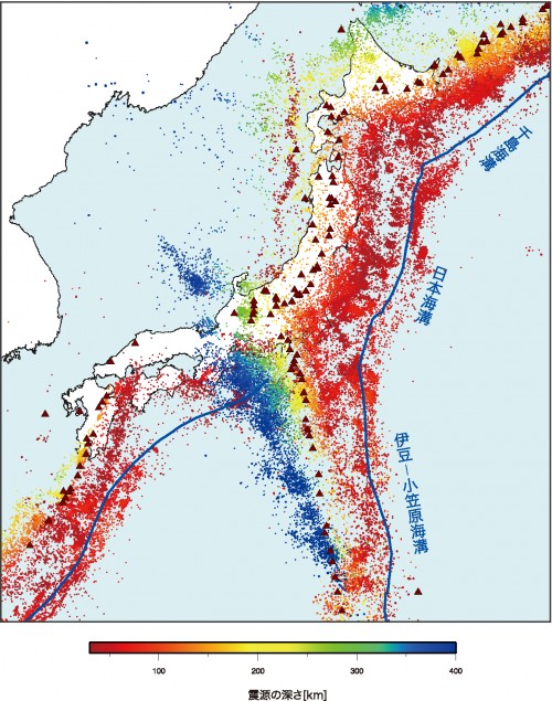 地震震源と活火山